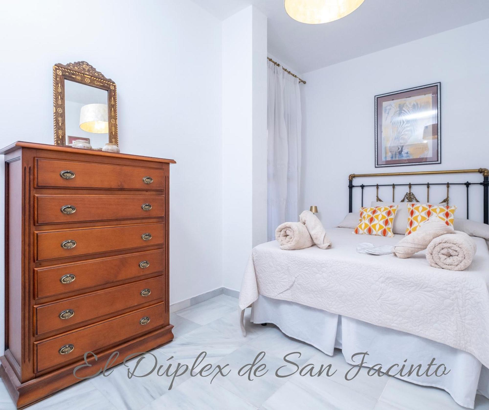 شقة El Duplex De San Jacinto إشبيلية المظهر الخارجي الصورة